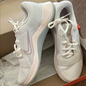 Nike Women's Athletic Shoes in White and Light Pink